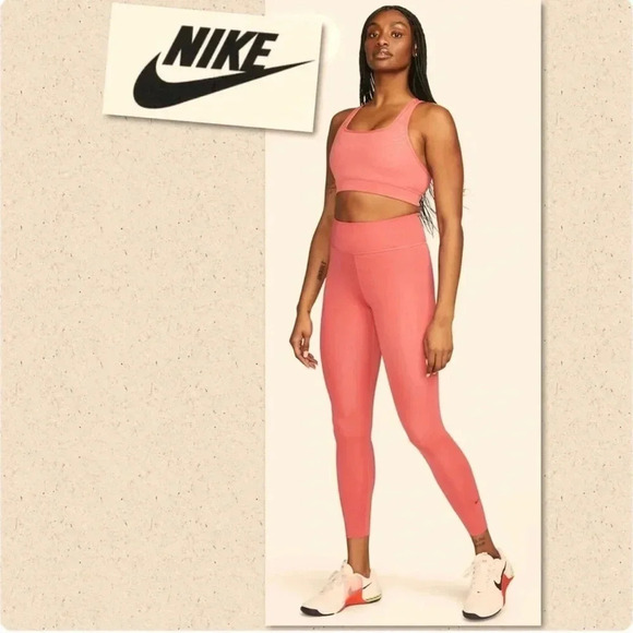 Nike One Luxe Tight Fit Leggings - NWT - Picture 1 of 7